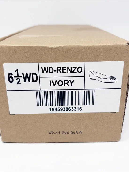 Journee Collection Renzo Flats 6.5 - Picture 7 of 8